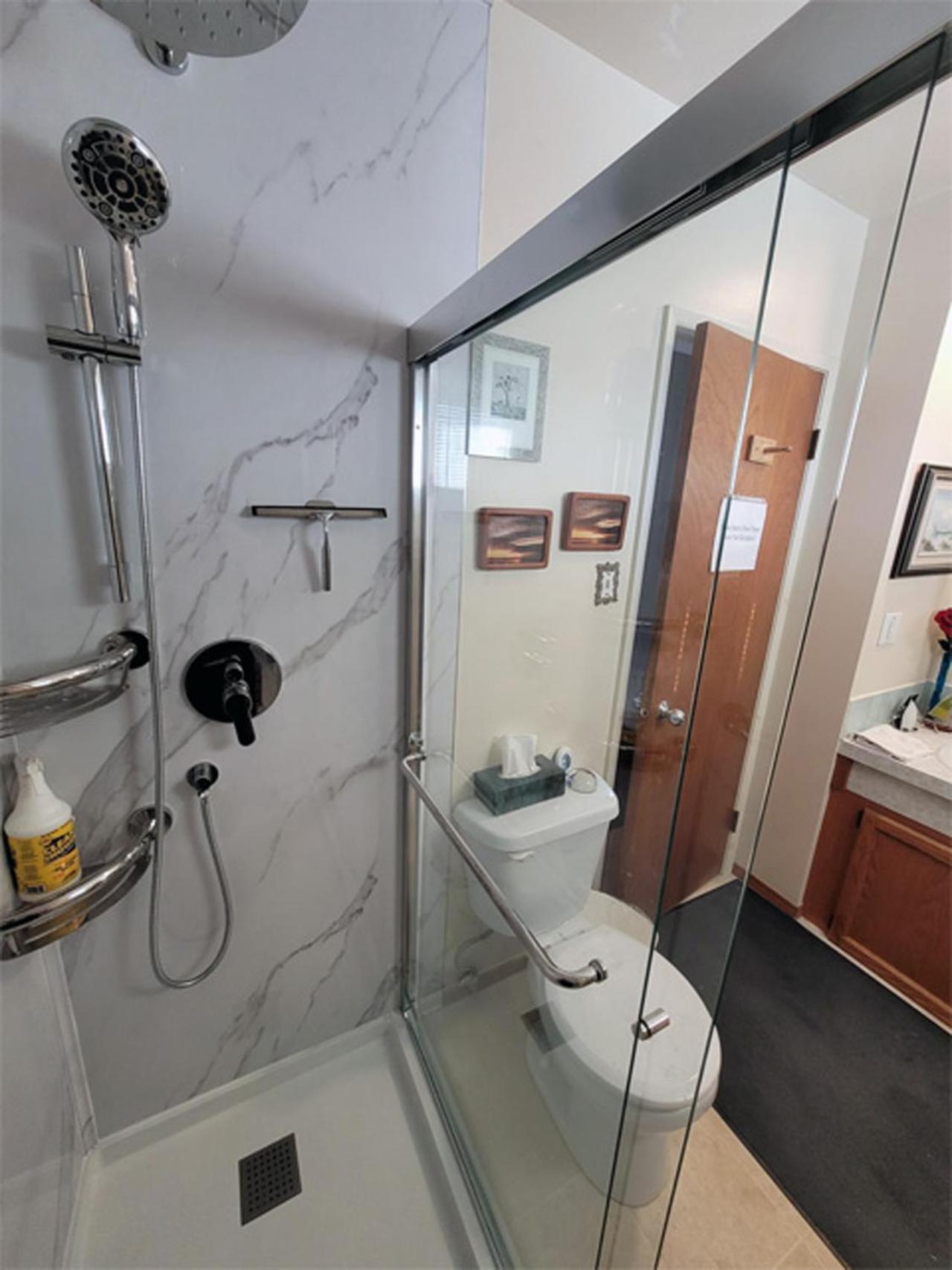 The Dewberry Homestay B&B Edmonton Luaran gambar
